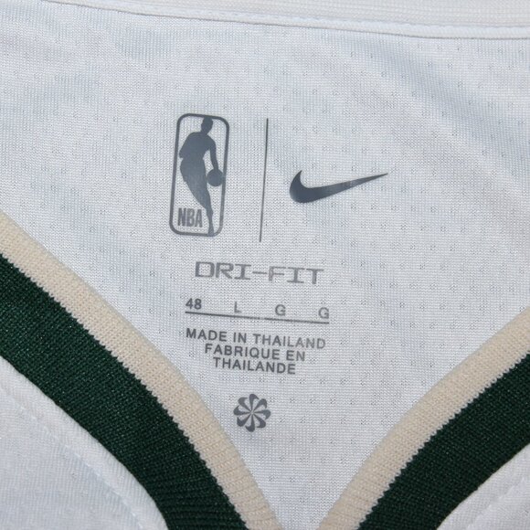 Nike #22 Khris Middleton Milwaukee Bucks Swingman City Edition jersey - Sz 48/L - Picture 7 of 10